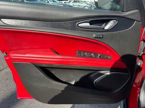 Used 2020 Alfa Romeo Stelvio Sport w/ Cold Weather Package image 37