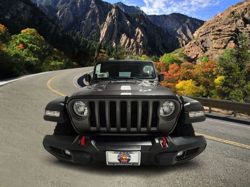 Used 2021 Jeep Wrangler Unlimited Rubicon w/ Cold Weather Group image 4