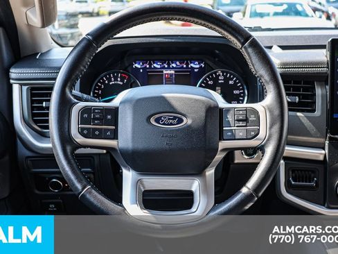 Used 2024 Ford Expedition XLT RWD image 32