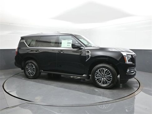 New 2026 Nissan Armada Platinum image 17