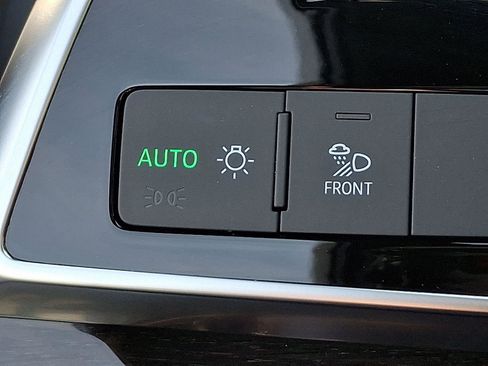 Used 2025 Audi Q7 3.0T Premium Plus w/ Premium Plus Package AWD/4WD image 26