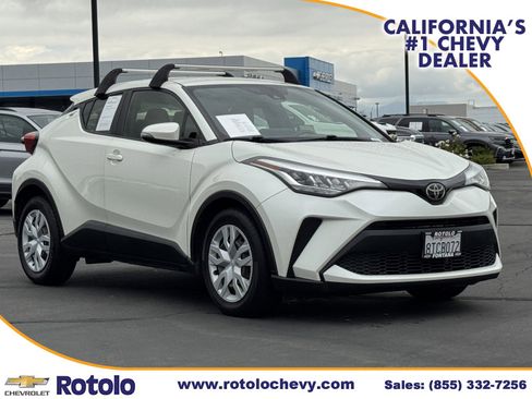 Used 2020 Toyota C-HR LE FWD image 1