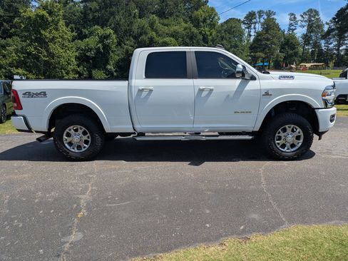 Used 2022 RAM 2500 Laramie AWD/4WD image 7