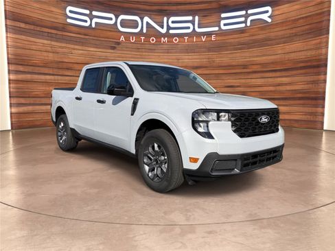 New 2025 Ford Maverick XLT w/ XLT Luxury Package image 7
