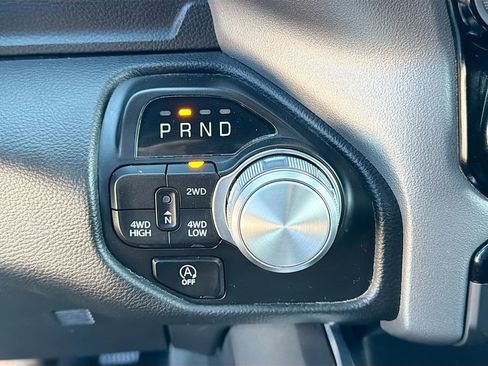 Used 2024 RAM 1500 Laramie image 29