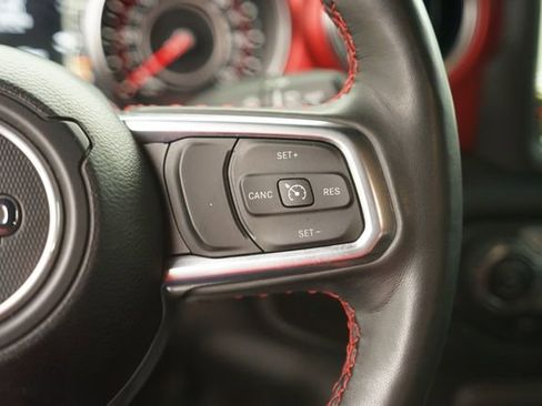 Used 2022 Jeep Gladiator Rubicon w/ LED Lighting Group AWD/4WD image 23