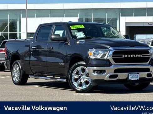 Used 2020 RAM 1500 Big Horn AWD/4WD image 1