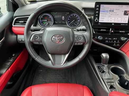 Used 2023 Toyota Camry XSE w/ Navigation Package FWD image 15