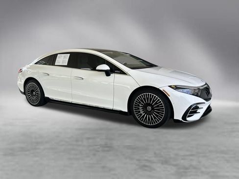 Used 2022 Mercedes-Benz EQS 450+ Sedan w/ Exclusive Trim Package image 2