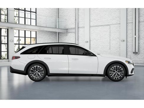 New 2025 Mercedes-Benz E 450 4MATIC All-Terrain Wagon image 9