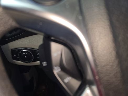 Used 2014 Ford Transit Connect XLT image 25