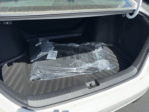 New 2025 Honda Accord EX-L image 24
