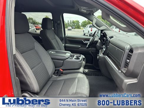 Used 2023 Chevrolet Silverado 1500 RST w/ Z71 Off-Road Package AWD/4WD image 21