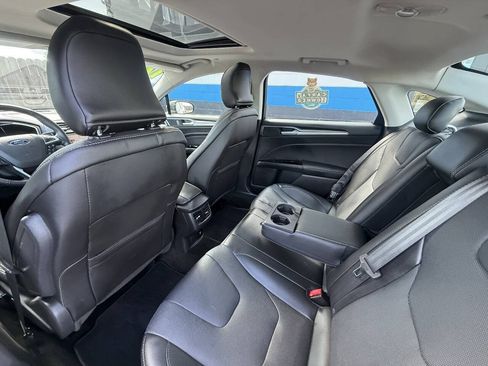 Used 2016 Ford Fusion Energi Titanium w/ Driver Assist Package FWD image 20