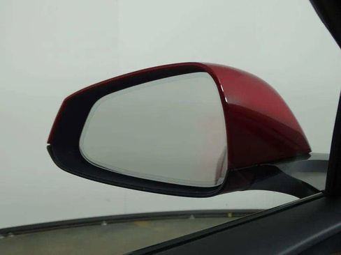 Used 2022 Tesla Model S Base image 40