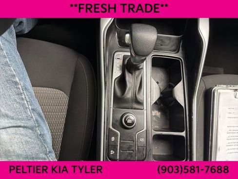 Used 2023 Kia Sorento LX FWD image 22