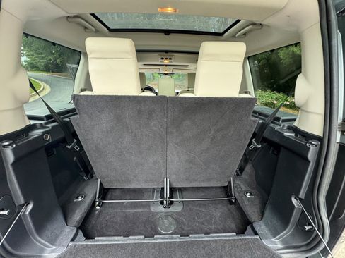 Used 2015 Land Rover LR4 HSE LUX AWD/4WD image 37