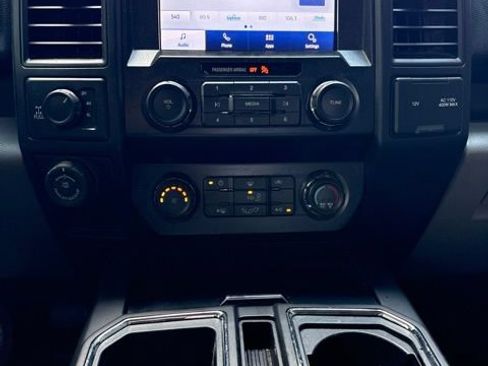 Used 2020 Ford F150 XL w/ Equipment Group 101A Mid AWD/4WD image 9