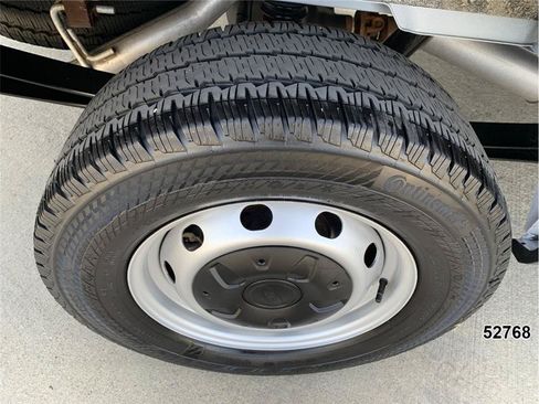 Used 2025 Ford Transit 250 148 Medium Roof w/ Load Area Protection Package RWD image 23