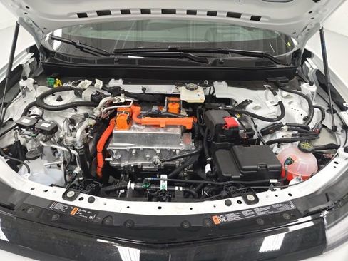 New 2026 Chevrolet Blazer EV LT image 29