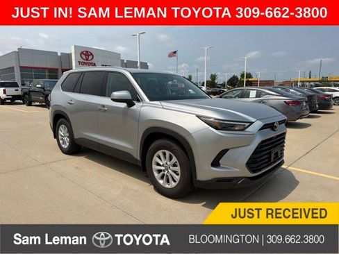 Used 2026 Toyota Grand Highlander AWD Hybrid image 1