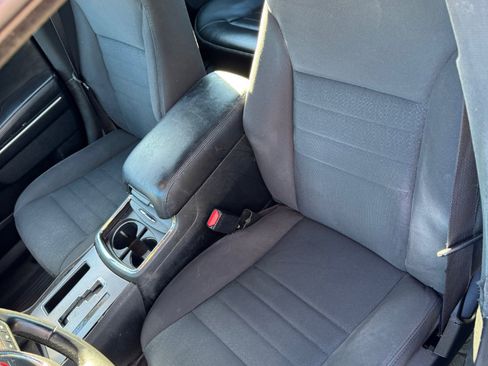 Used 2020 Dodge Charger Police w/ Street Appearance Group image 12