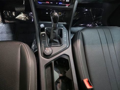 Certified 2023 Volkswagen Tiguan SE AWD/4WD image 23