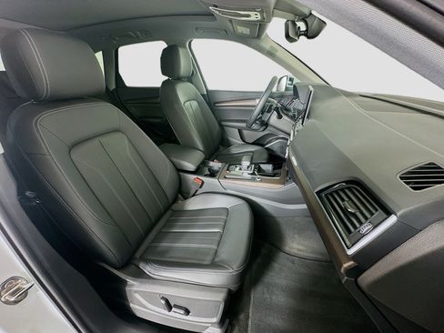 Used 2023 Audi Q5 2.0T Premium Plus w/ Premium Plus Package AWD/4WD image 33