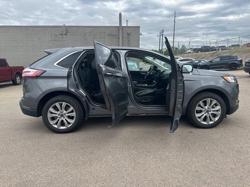 Used 2022 Ford Edge Titanium AWD/4WD image 8