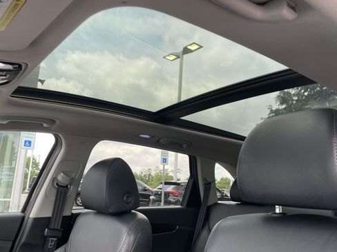 Used 2019 Kia Sorento EX FWD image 17