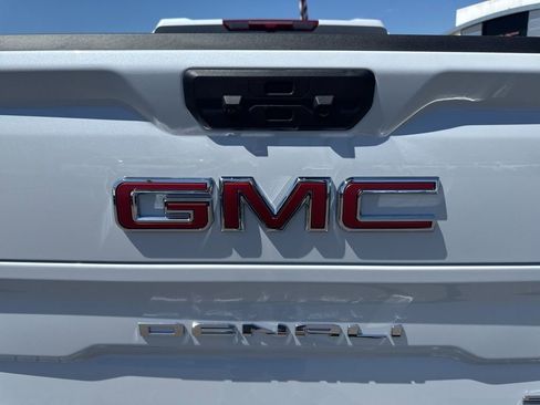 New 2026 GMC Sierra 1500 Denali AWD/4WD image 30