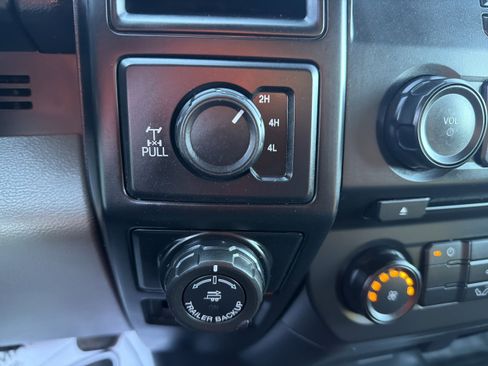 Used 2018 Ford F150 XL w/ Equipment Group 101A Mid image 12