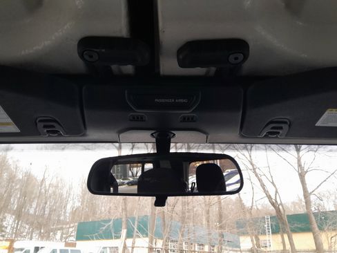 Used 2022 Jeep Gladiator Sport image 37