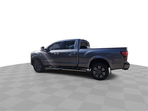 Used 2023 Nissan Titan Platinum Reserve w/ Moonroof Package image 6