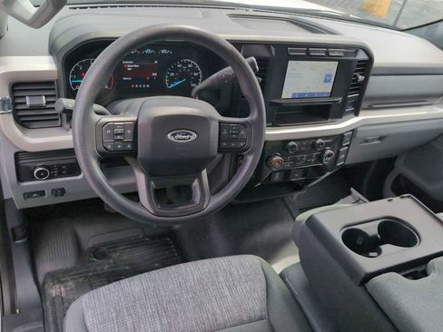 Used 2024 Ford F550 4x4 Regular Cab Super Duty w/ XLT Value Package image 10
