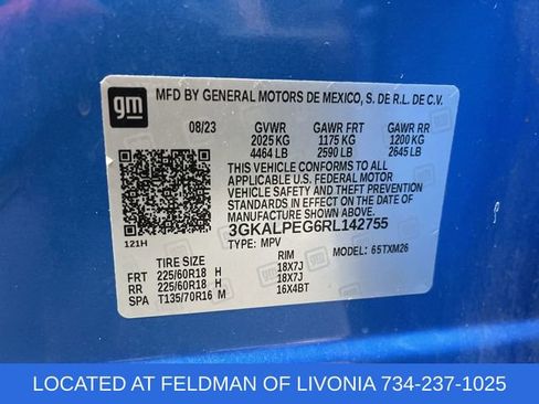 Used 2024 GMC Terrain SLT image 32