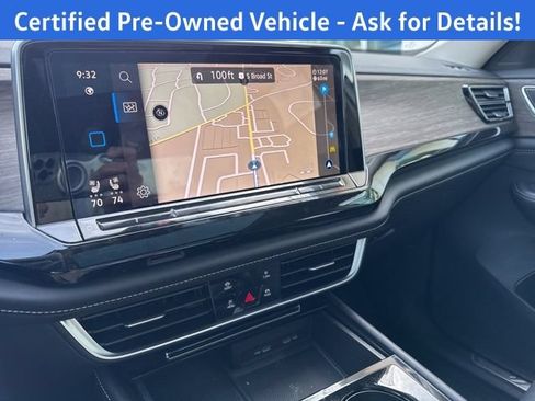 Certified 2024 Volkswagen Atlas SEL AWD/4WD image 13
