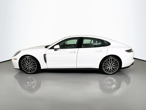 Certified 2023 Porsche Panamera 4 Platinum Edition AWD/4WD image 2