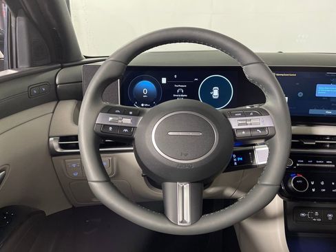 New 2026 Hyundai Tucson Limited FWD image 15