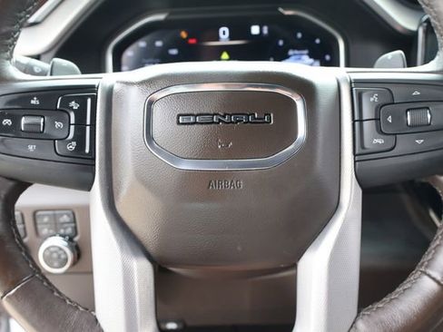 Used 2023 GMC Sierra 1500 Denali w/ Denali Reserve Package AWD/4WD image 26