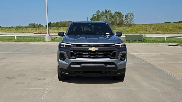 New 2026 Chevrolet Colorado LT w/ LT Convenience Package AWD/4WD image 3