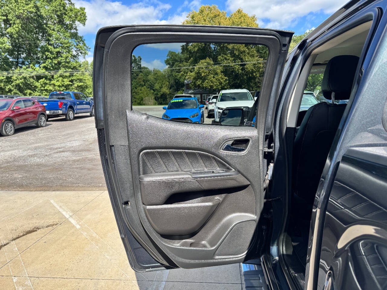 Used 2022 GMC Canyon Denali AWD/4WD image 17