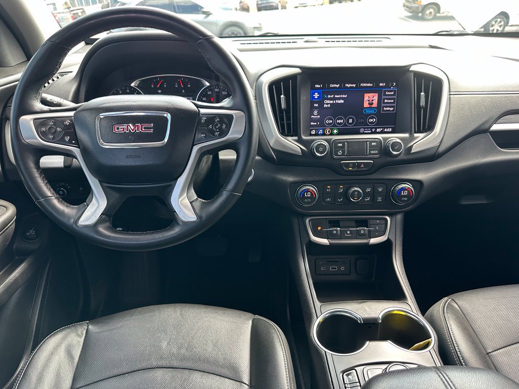 Used 2024 GMC Terrain SLT FWD image 4