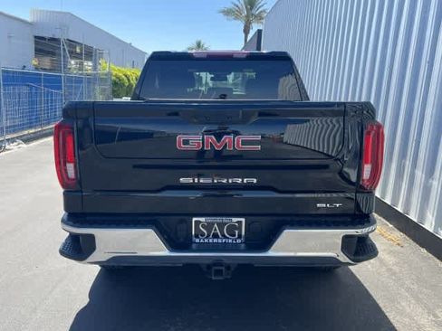 Used 2025 GMC Sierra 1500 SLT AWD/4WD image 5