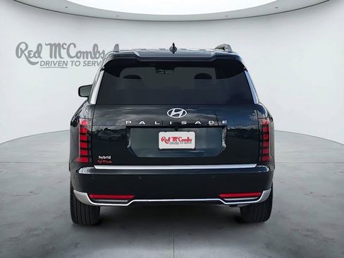 Used 2026 Hyundai Palisade Calligraphy FWD image 4