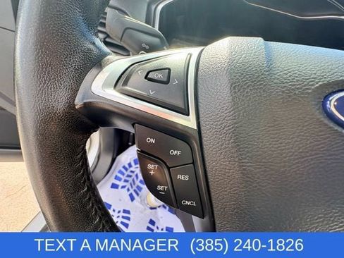 Used 2018 Ford Fusion Titanium image 15