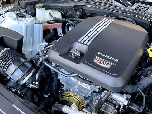 Used 2023 Cadillac CT4 Luxury image 29