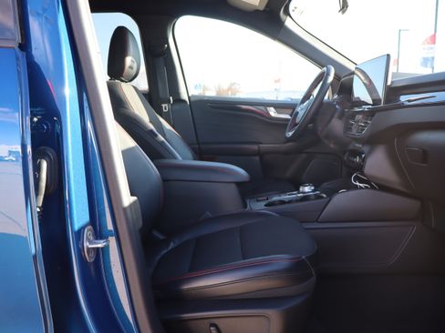 Used 2023 Ford Escape ST-Line Select w/ Tech Pack #2 image 12