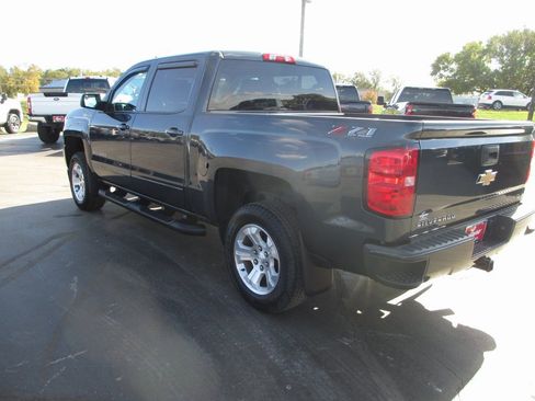 Used 2018 Chevrolet Silverado 1500 LT w/ All Star Edition image 6