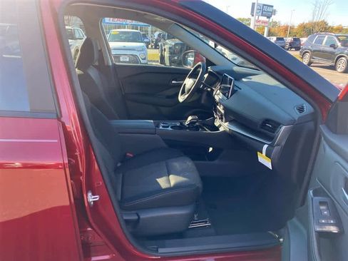 New 2026 Nissan Rogue SV w/ Cold Weather Package image 27